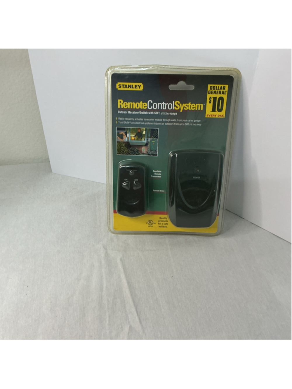 Stanley Remote Control Power supply System Wireless Indoor/Outdoor w/50 ft range
